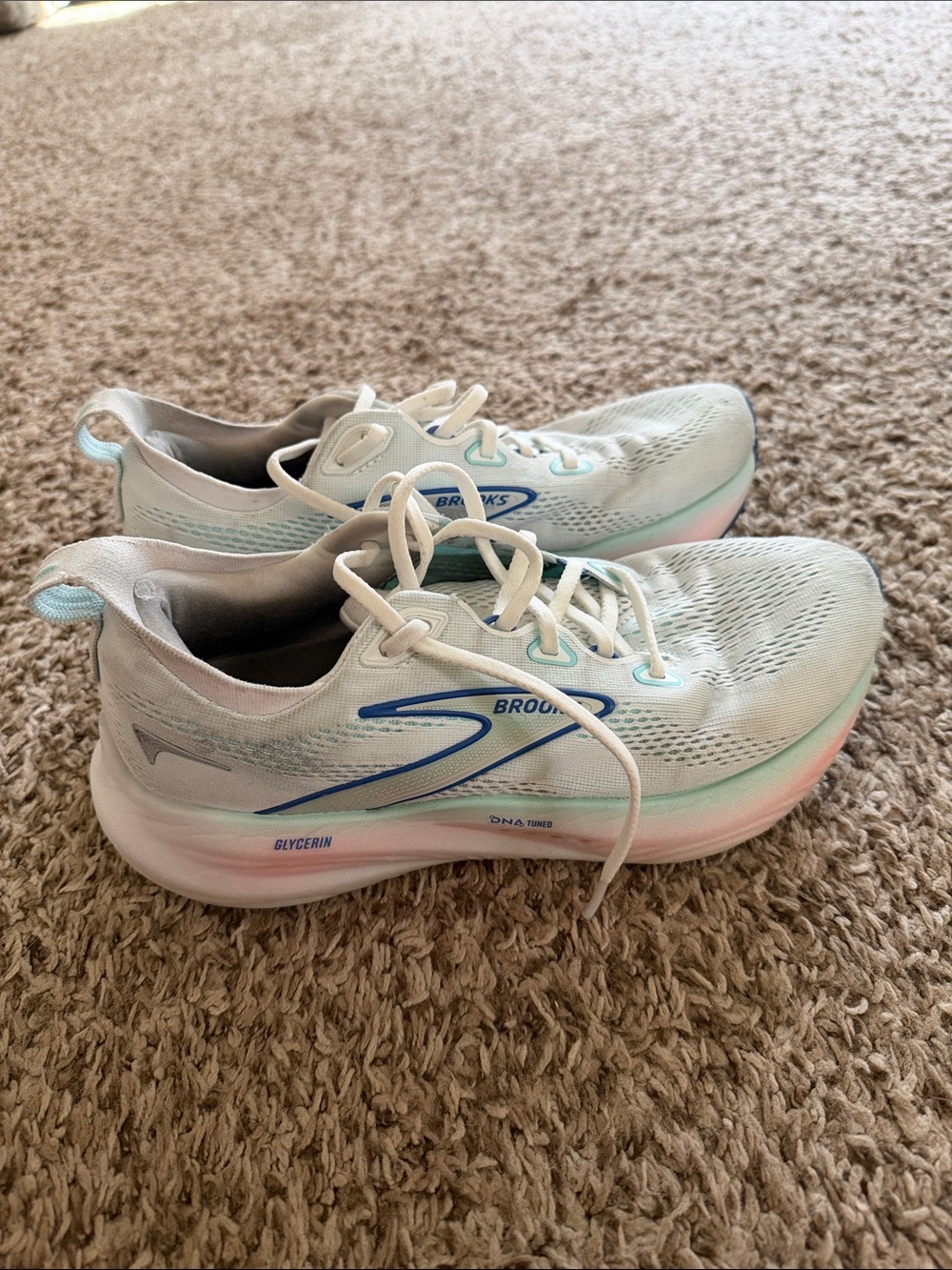 Brooks Women's Glycerin 22 Running Shoes